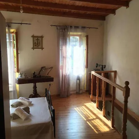 2 Floors House In Near Sinarádes