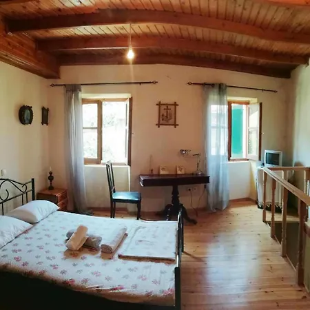 2 Floors House In Near Dom wakacyjny Sinarádes
